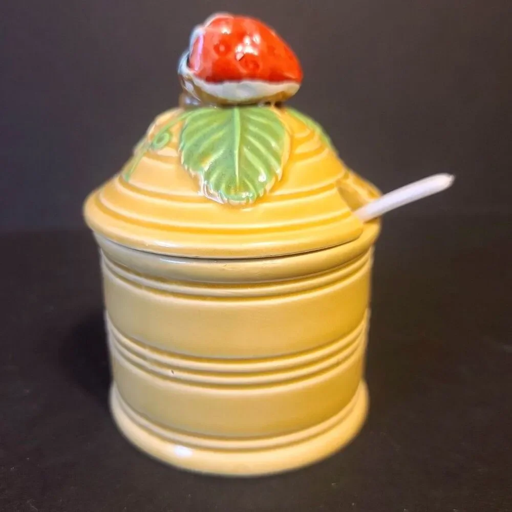 Beehive Ceramic Jam Jar Strawberry Lid Vintage Yellow 9-1142 Giftcraft‎ Japan